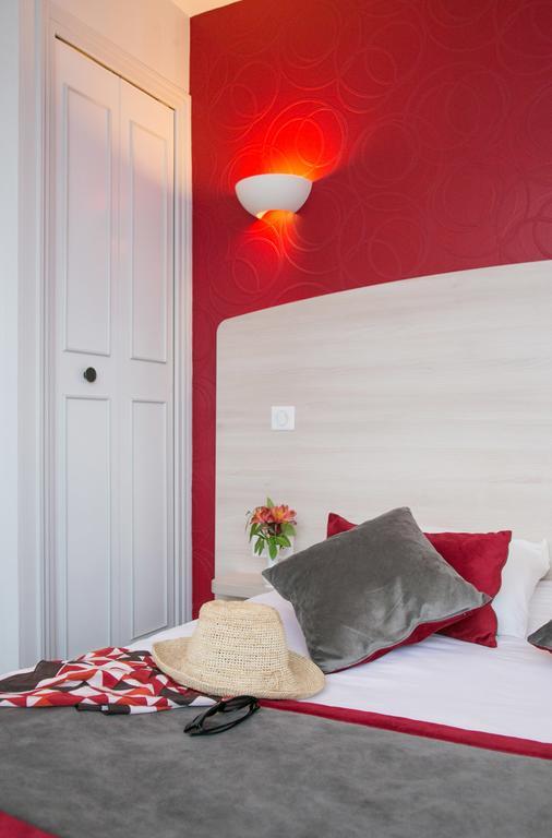 Hotel Logis De La Rose 3*