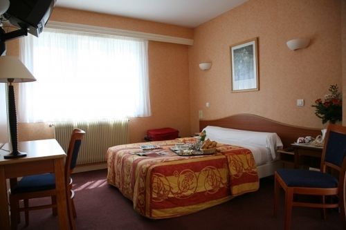 Hotel Logis De La Rose Doué-la-Fontaine